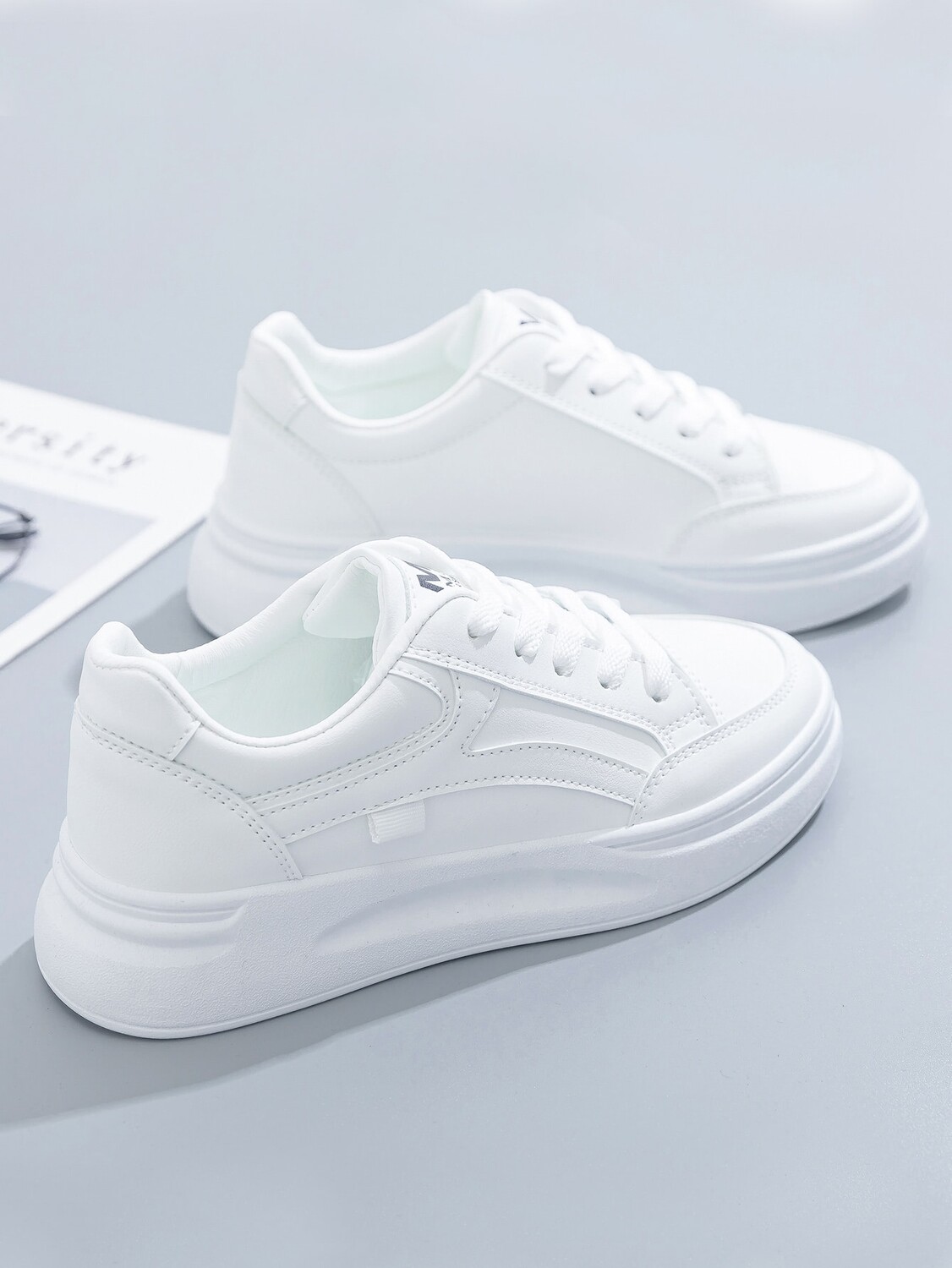 

Женские кроссовки, модные, с глубоким вырезом, повседневные, универсальные, спортивные, белый