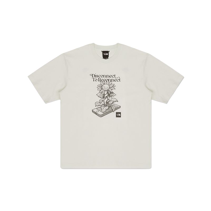 

THE NORTH FACE Футболка для урбан-исследований мужская Dune White