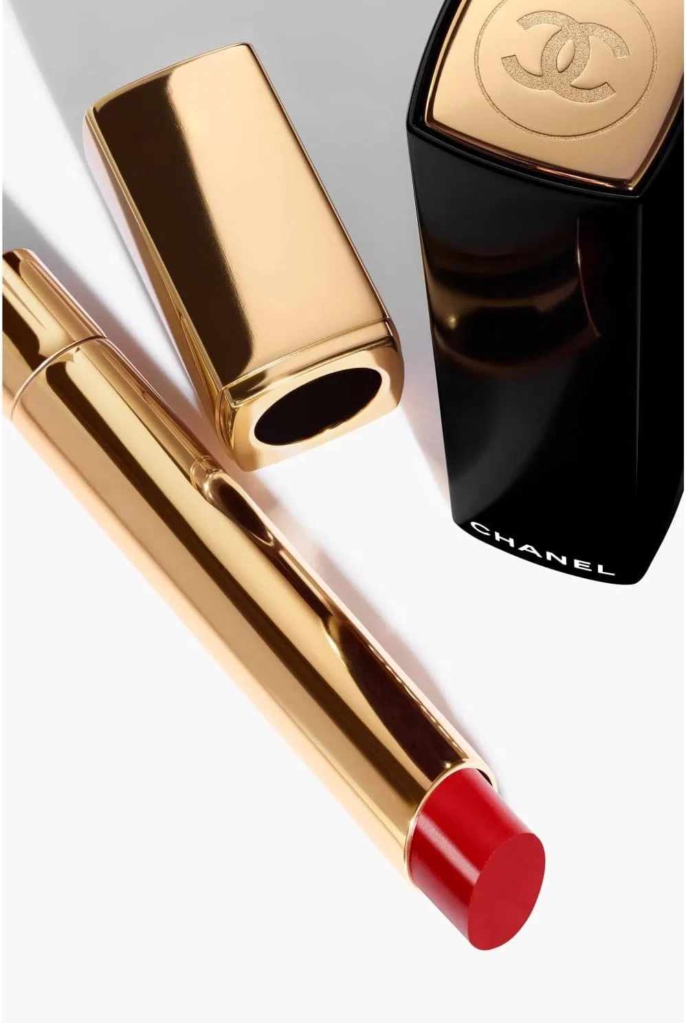 Помада для губ блестящая CHANEL Rouge Allure Rextre, оттенок Rouge Puissant, 2 г — фото 2