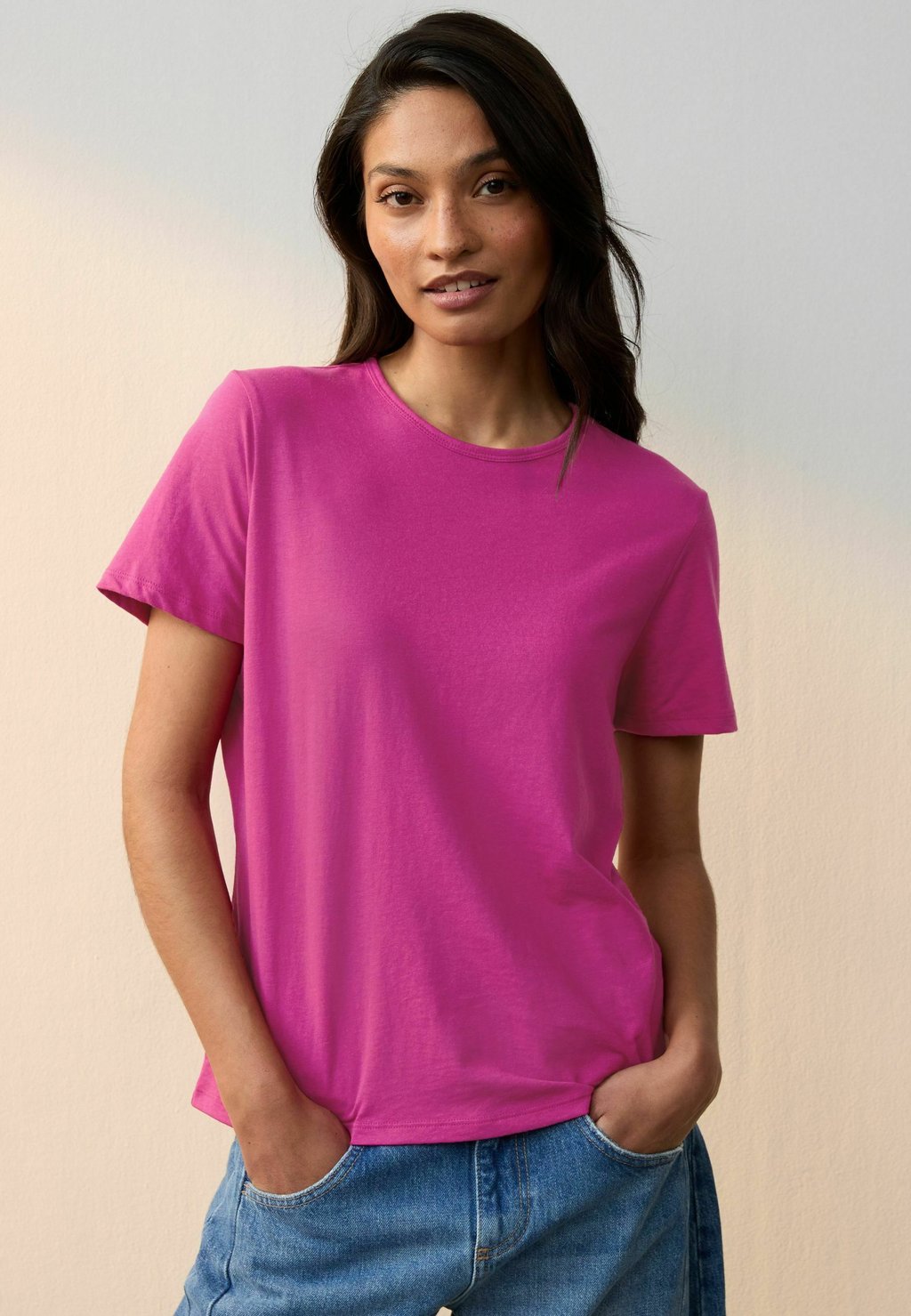 

Базовая футболка THE EVERYDAY CREW NECK RICH SHORT SLEEVE REGULAR FIT Next, фуксия