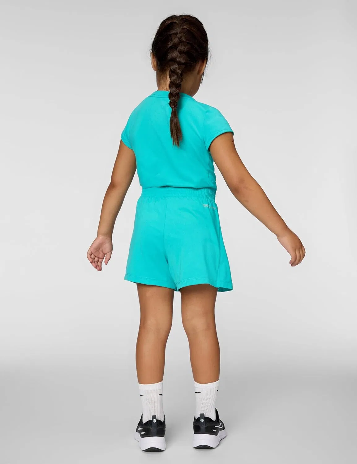 Спортивный набор для девочек Nike Dri-FIT, короткий топ и юбка-шорты, Dusty Cactus — фото 3