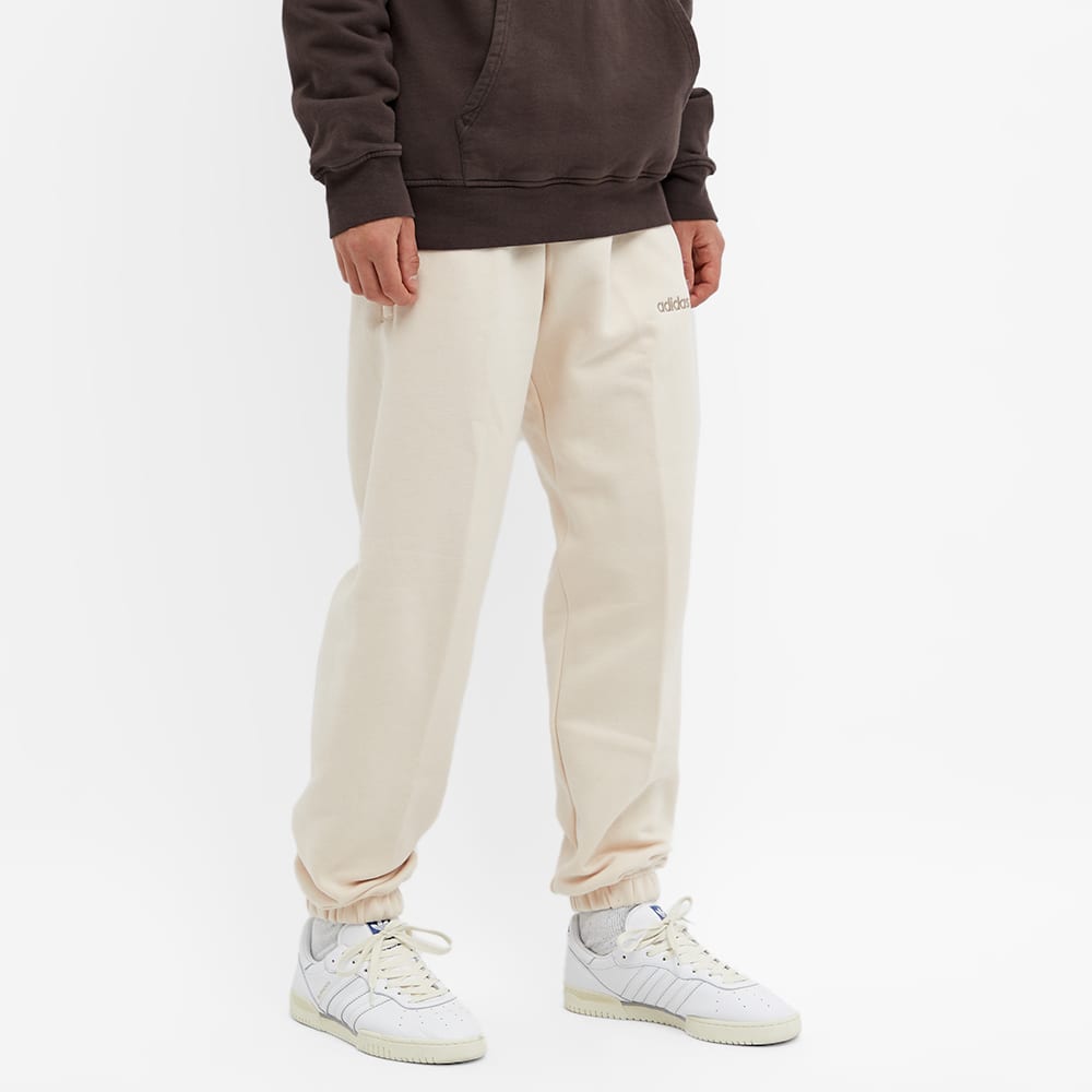 Спортивные брюки adidas originals Logo HM2671, бежевый — фото 2