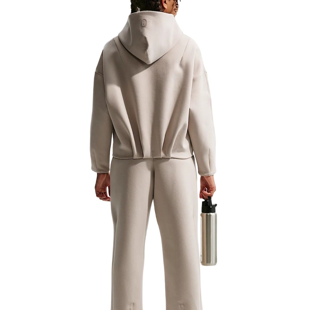 Свитшот MAVN Therma FIT детский Nike, milk белый/черный/milk белый — фото 2