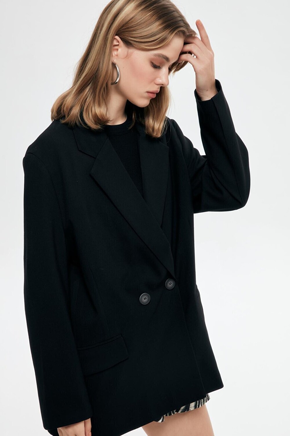 

Пиджак Oversize с двубортным воротником, черный QUZU