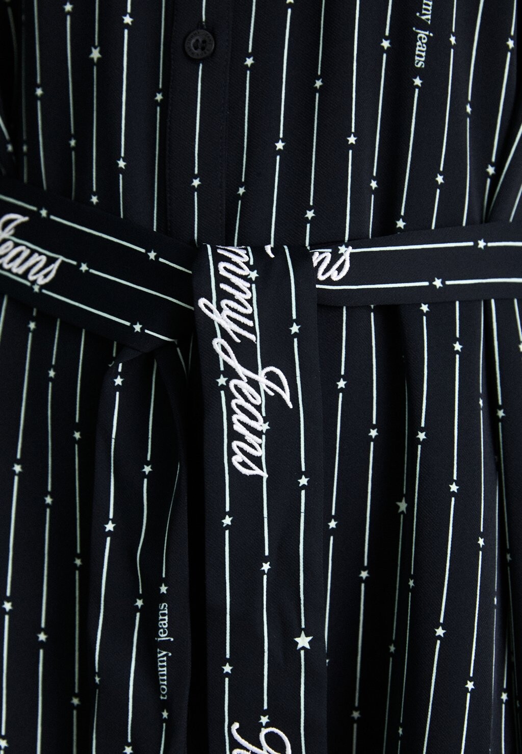

Платье-рубашка BELTED MIDI DRESS Tommy Jeans, черный