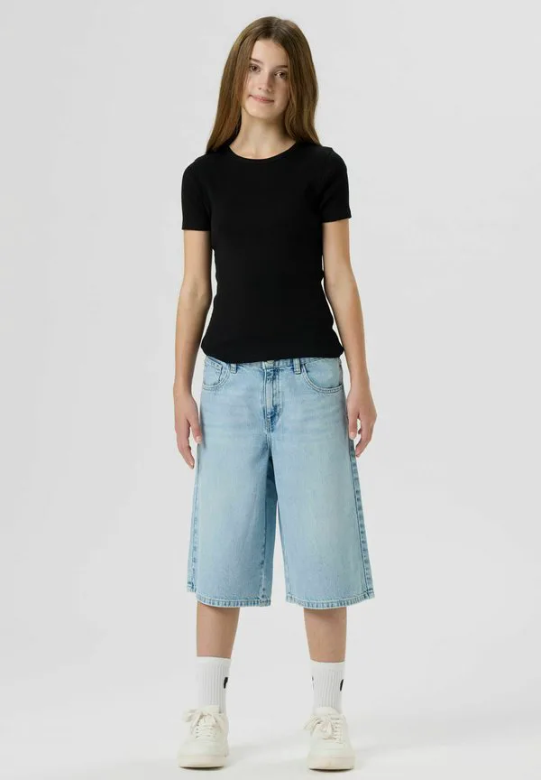 Широкие джинсовые шорты Two Soon, Light Blue Denim