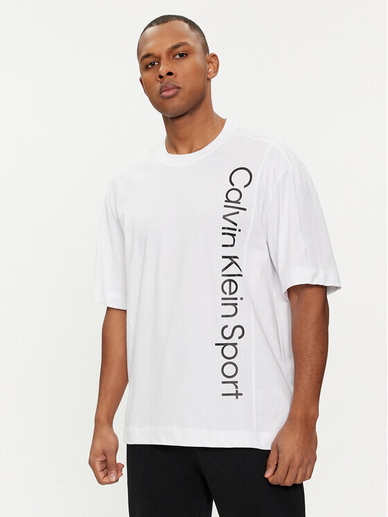 

Футболка стандартного кроя Calvin Klein, белый