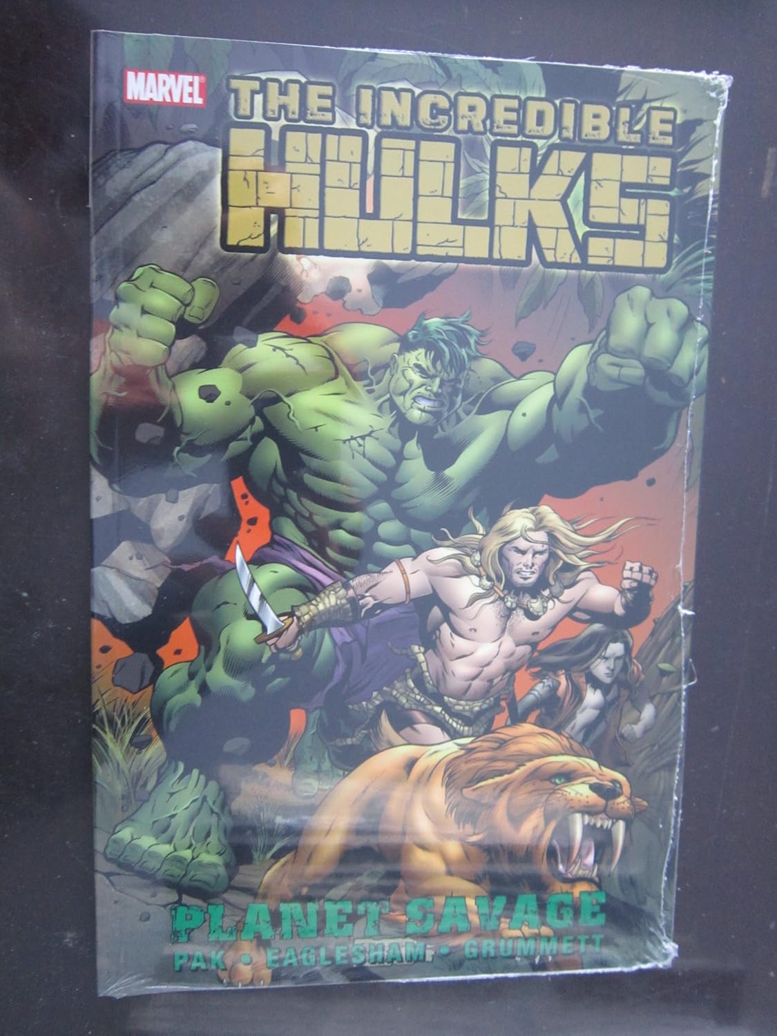 

The Incredible Hulks: Planet Savage (Marvel Enterprises)