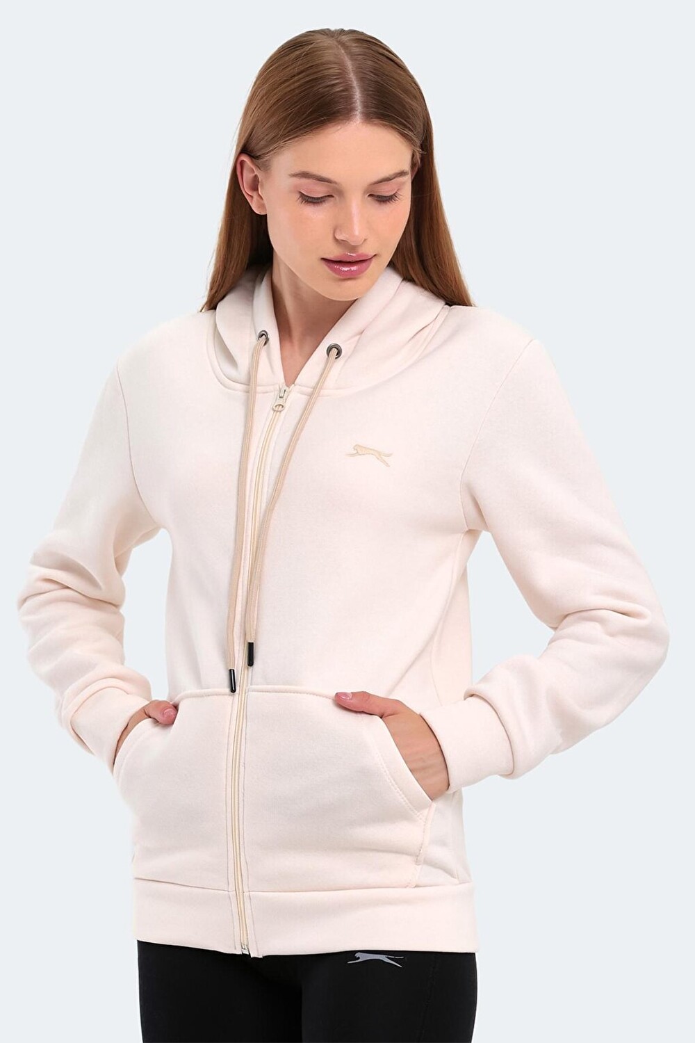 

Женский свитшот KATYA цвета экрю SLAZENGER