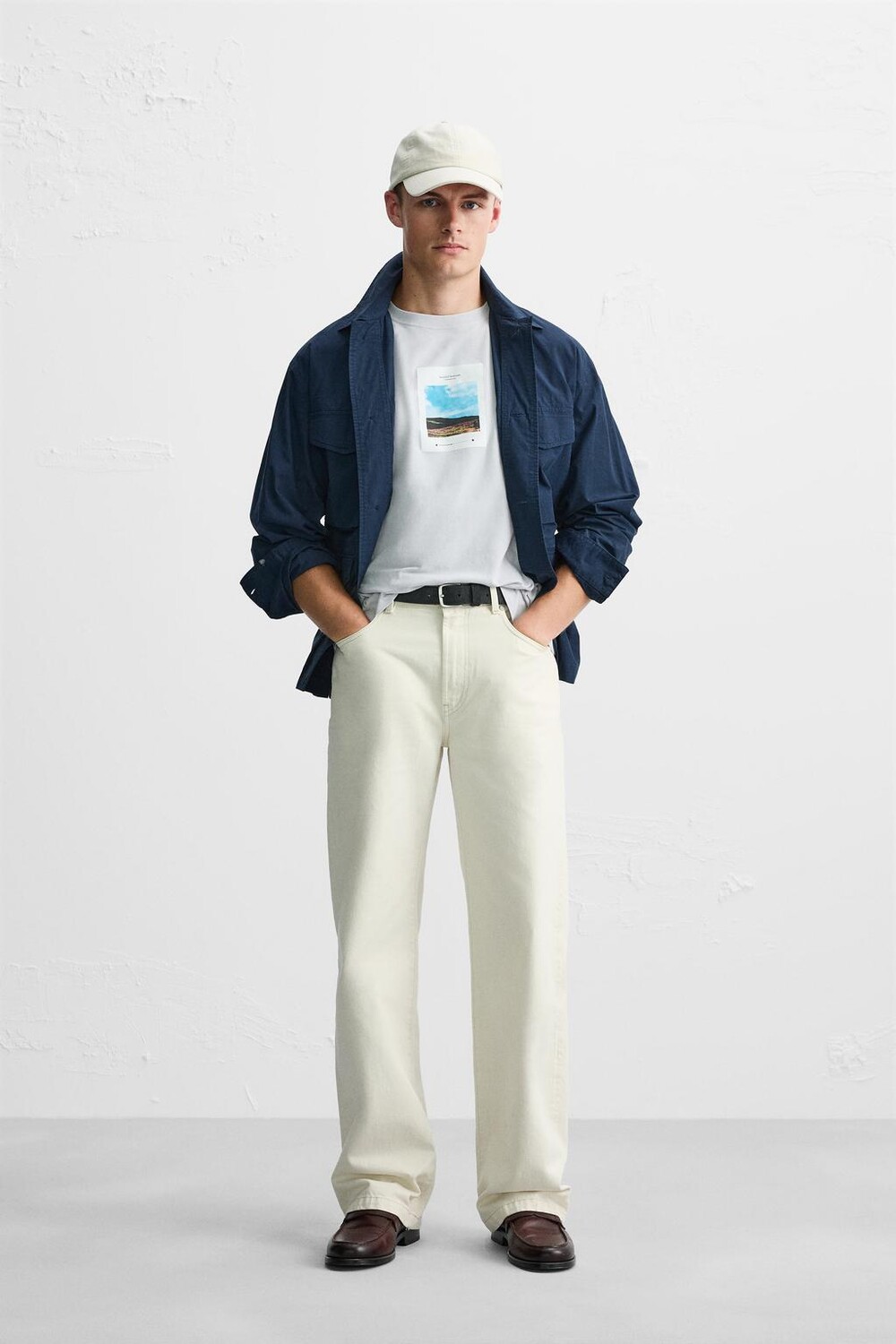 

Футболка с фотографическим принтом ZARA, небесно-голубой