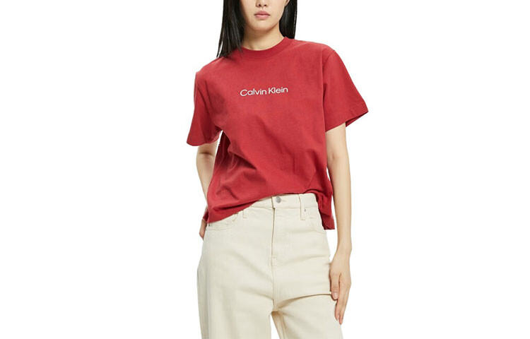 

Calvin Klein Женская футболка, цвет Berry red