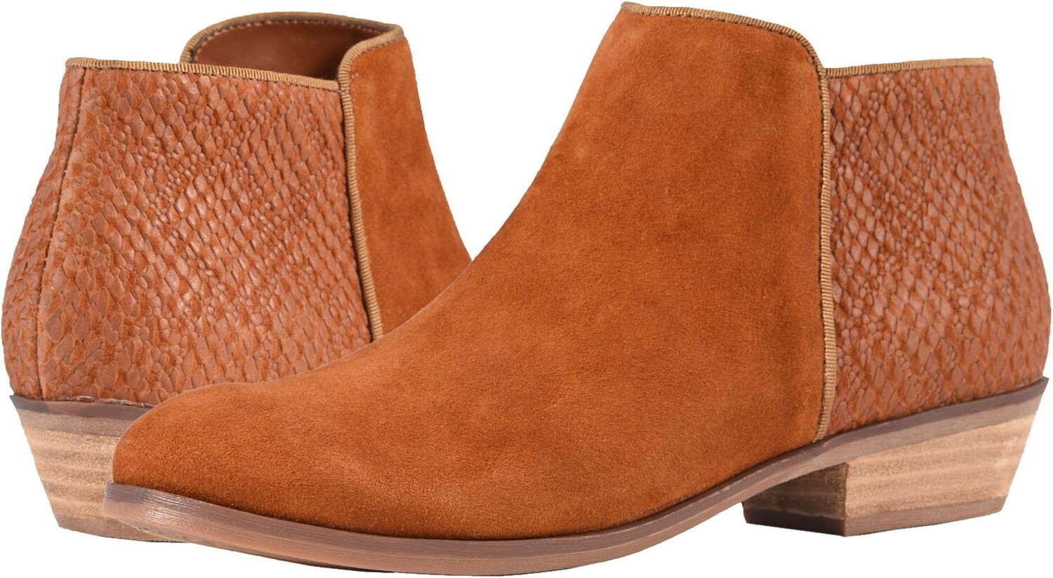 

Ботинки SoftWalk Rocklin, цвет Brandy