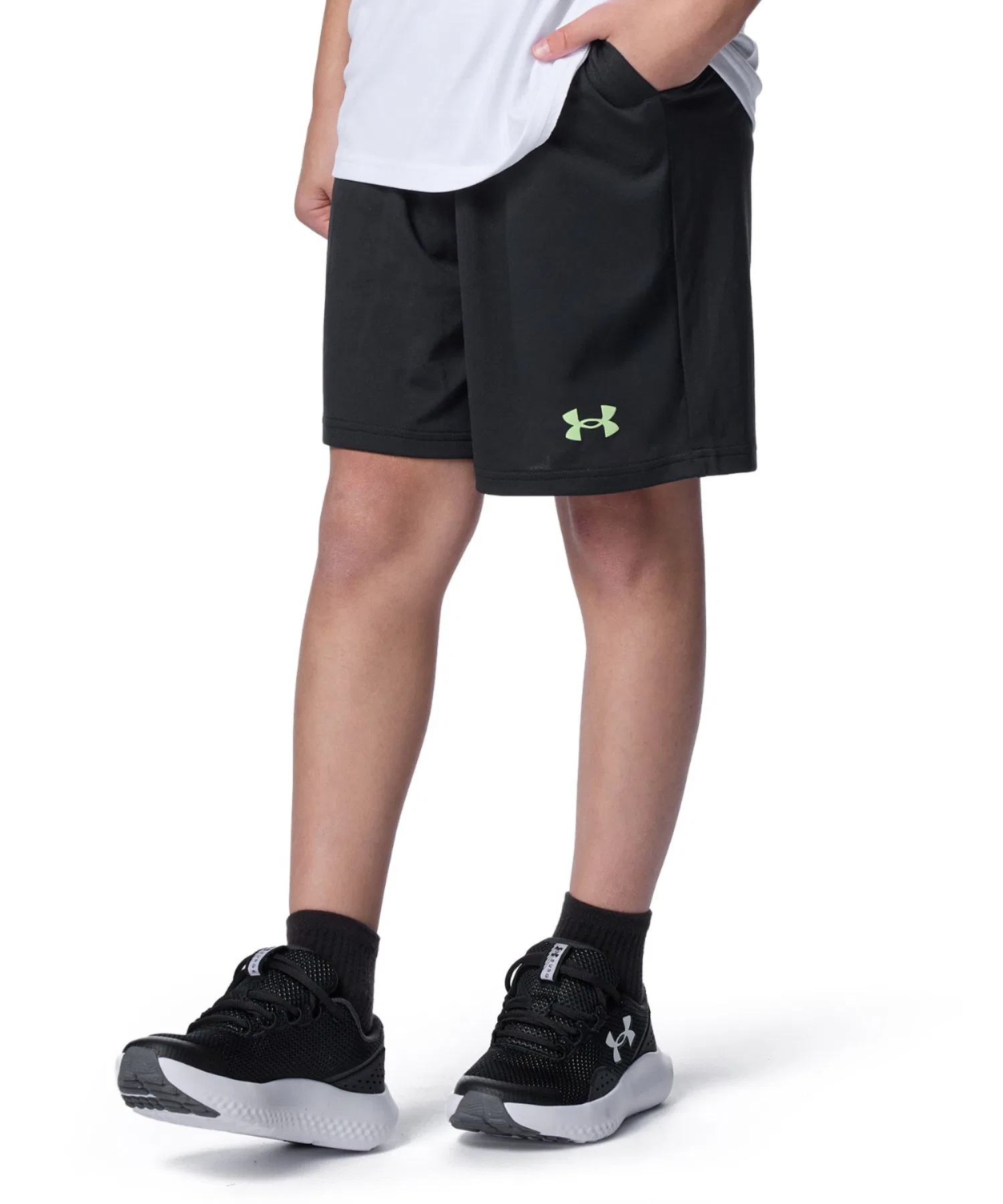 Детский комплект футболка и шорты UNDER ARMOUR Tech светло-бежевый — фото 4
