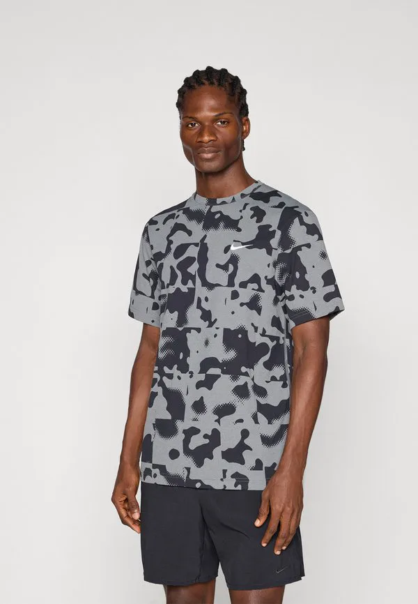 Спортивная футболка hyverse Nike Performance, Smoke Grey/Black/White