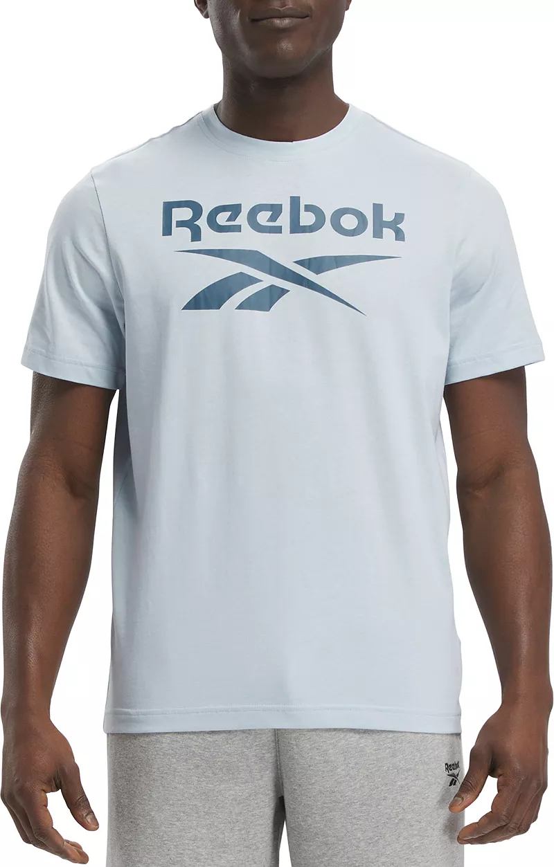 

Мужская футболка с большим логотипом Reebok Identity и графическим рисунком, синий