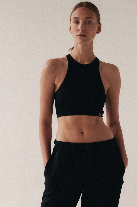 

Топ LONG STORY SHORT Muuv., черный