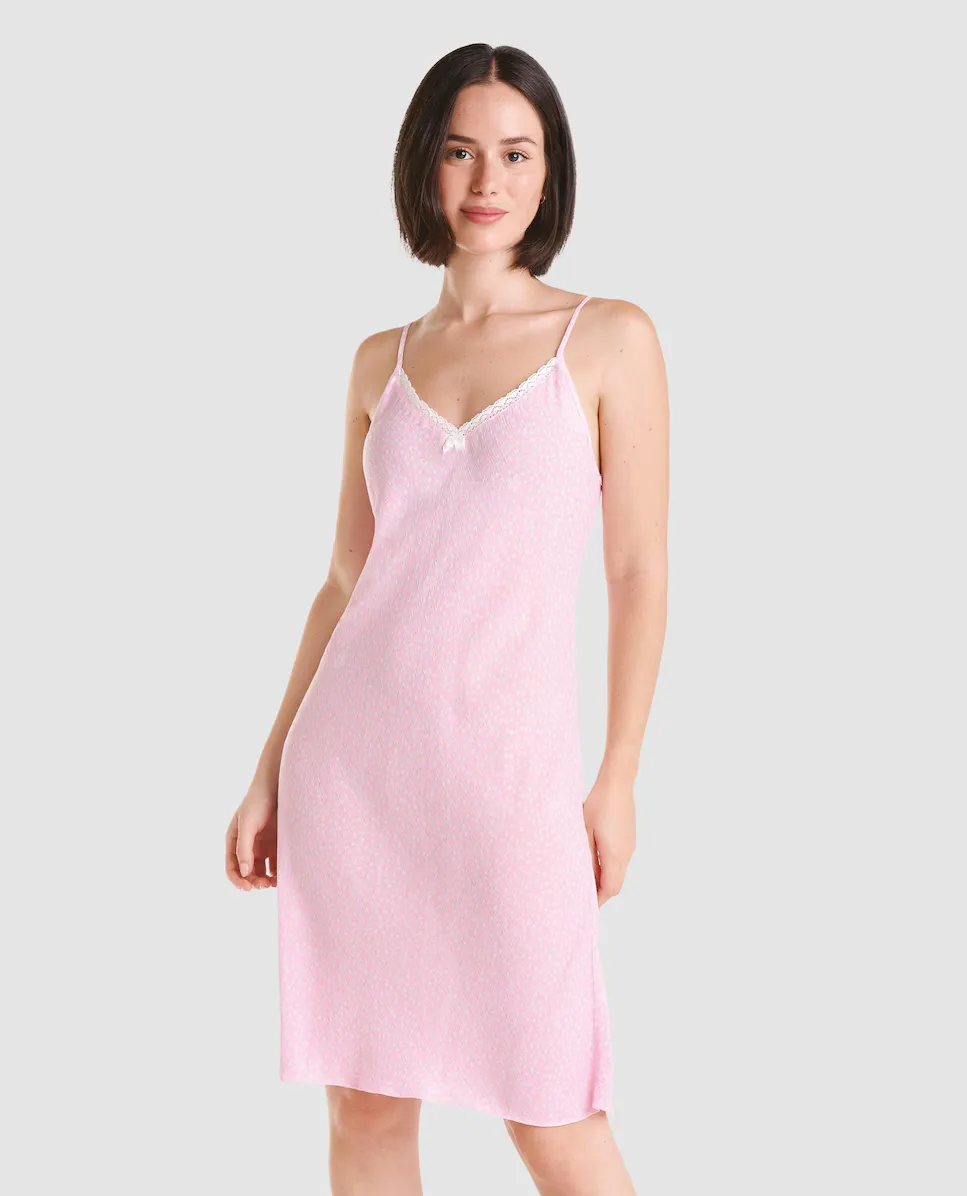 

Женская короткая ночная рубашка на бретелях Lohe, цвет Rosa