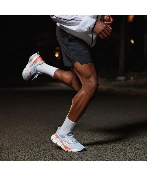 Мужские кроссовки Reebok FLOATZIG 1 белые — фото 4