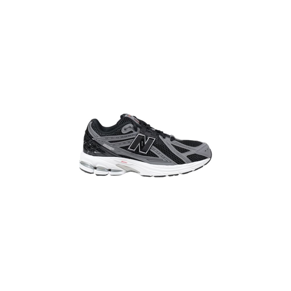 Черные синтетические кроссовки New Balance, черный