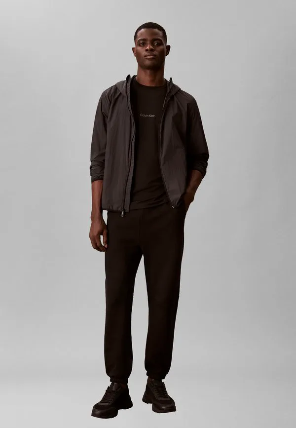 Спортивные штаны jogger icon Calvin Klein, Black — фото 2