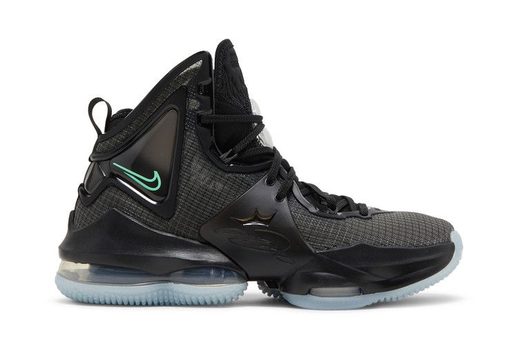 Кроссовки Nike LeBron 19 GS, Black Green Glow