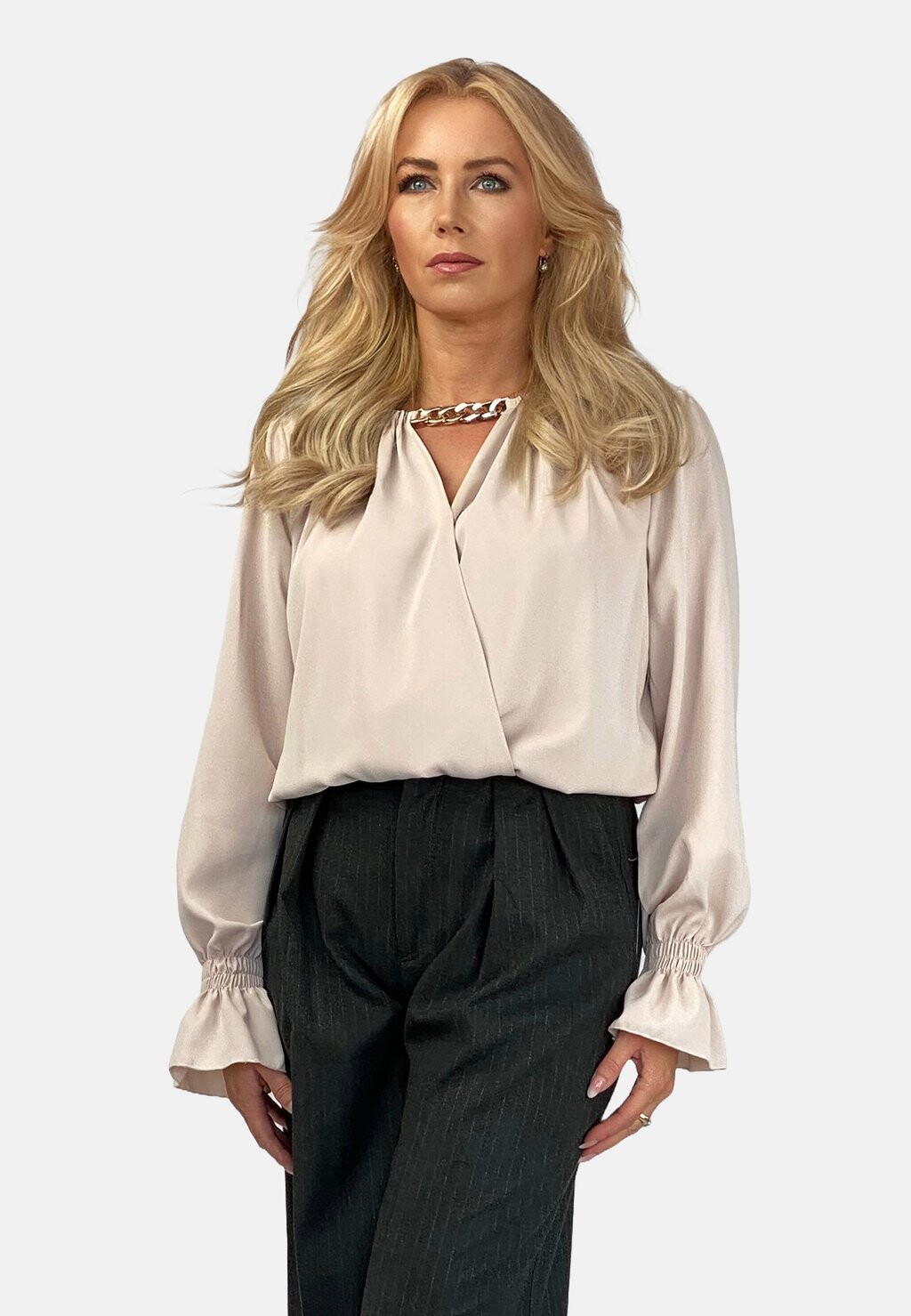 

Блузка WITH CHAIN REGINA FASHION, цвет light beige