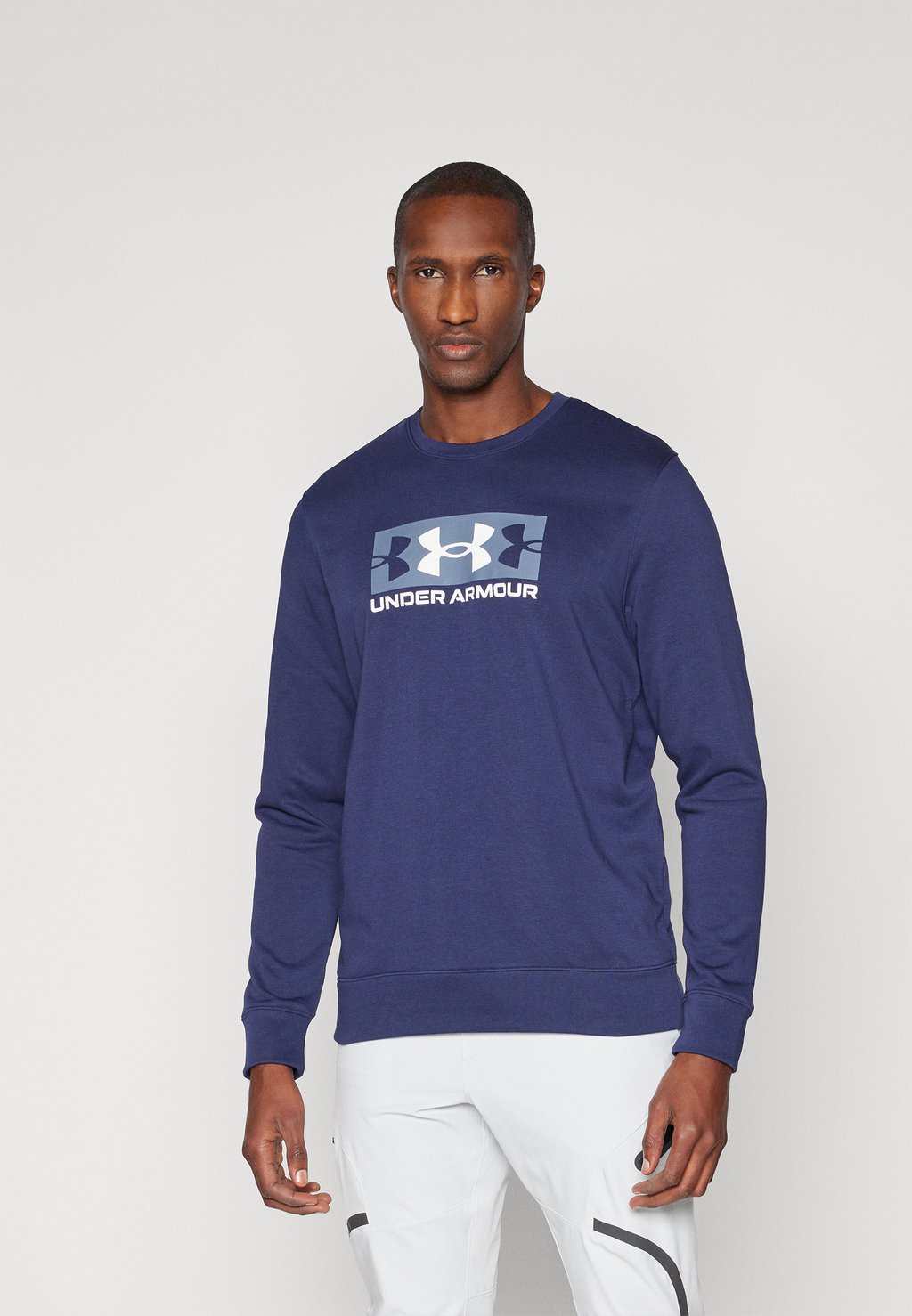 

Толстовка RIVAL LOGO CREW Under Armour, темно-синий