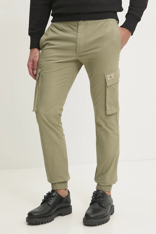 

Брюки Calvin Klein Jeans, зеленый