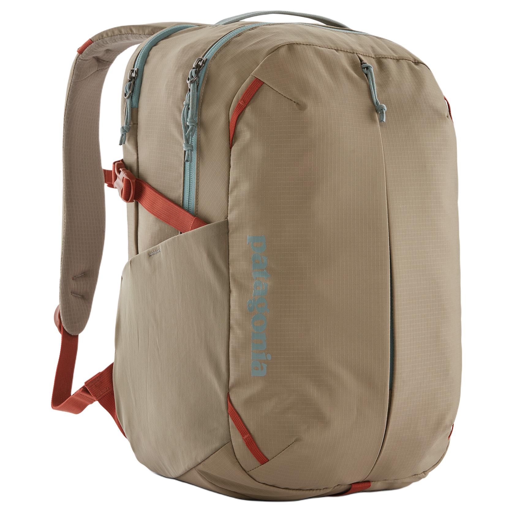 

Patagonia 26-литровый рюкзак для активного отдыха из переработанного полиэстера серый морской птицы унисекс, Seabird Gray