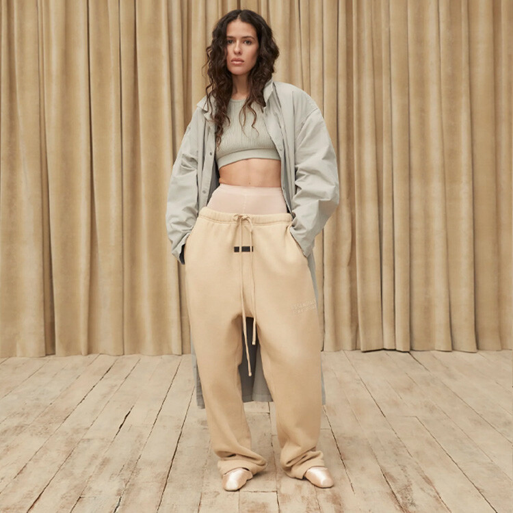 SS23 Трикотажные спортивные штаны мужские Песочно-белые Fear Of God Essentials, белый — фото 3