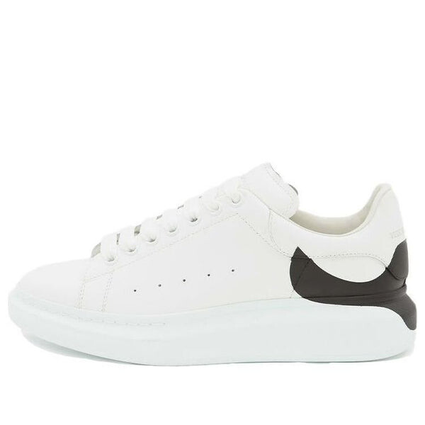 

Кроссовки oversized sneaker 'white black heel' Alexander Mcqueen, белый