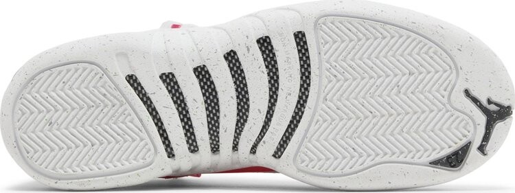 Кроссовки Air Jordan 12 Retro GS 'White Vapor Green', белый — фото 4