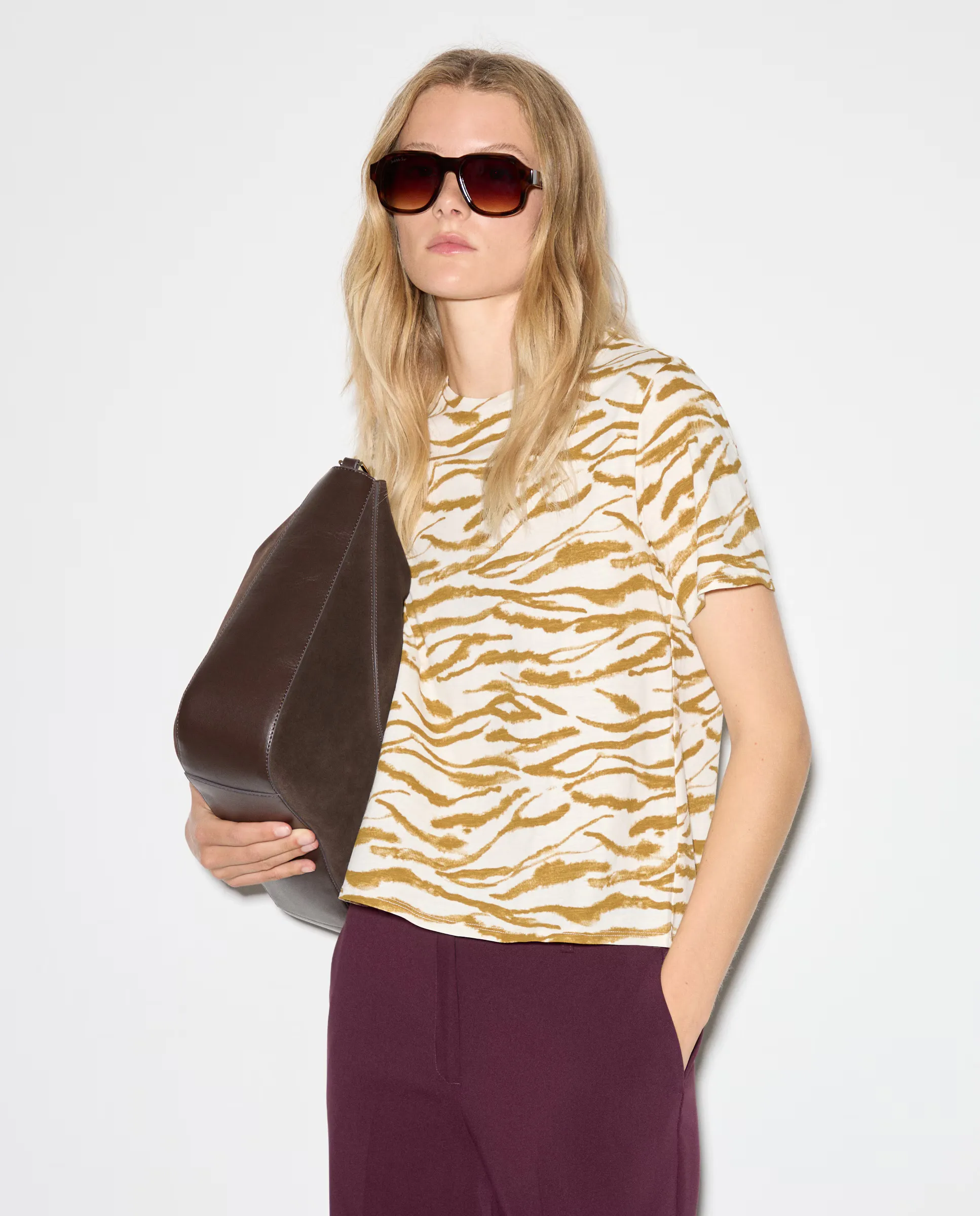 

Женская футболка с коротким рукавом в стиле animal print Woman El Corte Inglés, коричневый