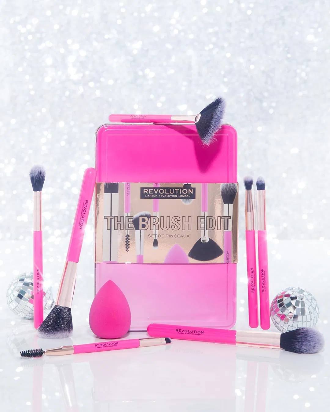 Набор кистей для макияжа The Brush Edit Makeup Revolution, 7 кистей, розовый — фото 3