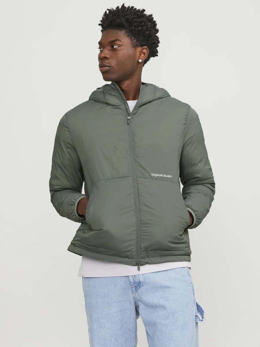 

Куртка из софтшелла Jack & Jones "JORVESTERBRO INSULATED HOOD JACKET SN", цвет Laurel Wreat