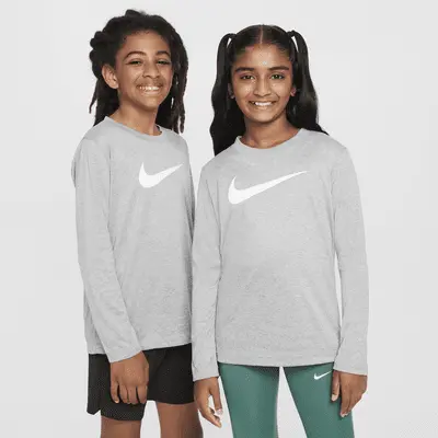 

Лонгслив Nike Legend, цвет Tumbled Grey/Flat Silver/Heather