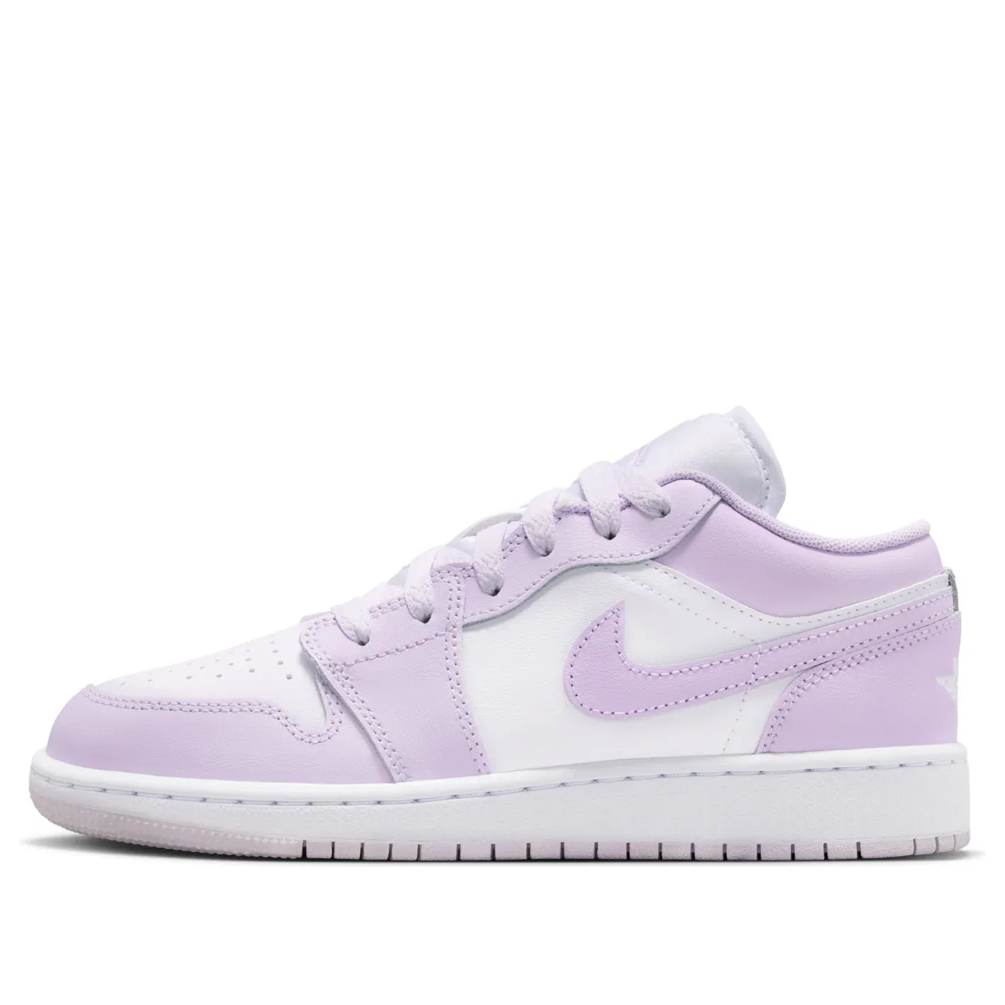 Кроссовки Air Jordan 1 Low 'Barely Grape Violet Mist' 553560-502, фиолетовый