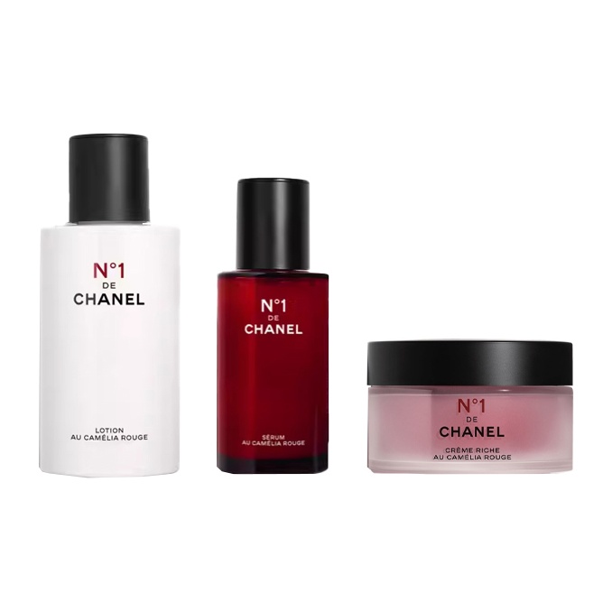 

CHANEL Красный camellia star набор для ухода за кожей увлажняющий, питающий и гидратирующий три предмета