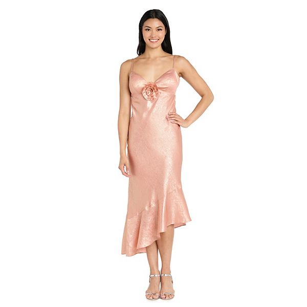 

Асимметричное платье с ярусами и розой для подростков Morgan And Co, Blossom Gold