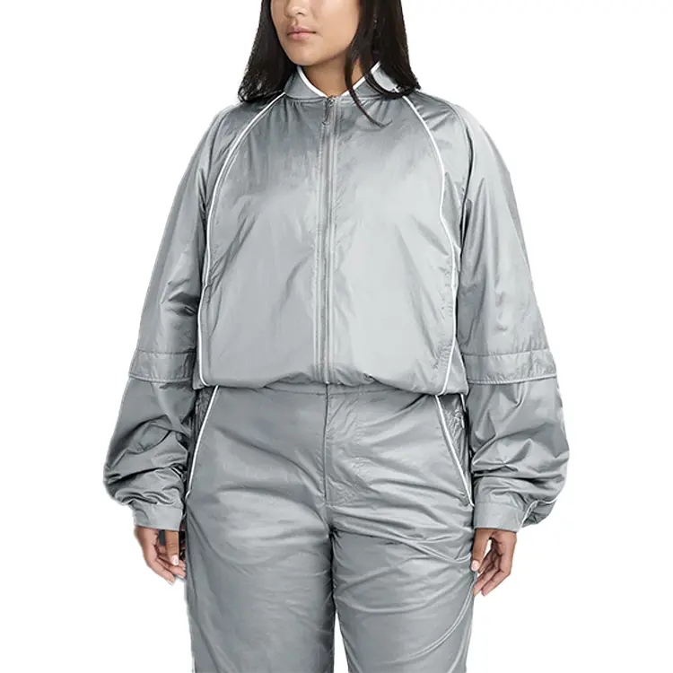 

Куртка Jacquemus X Unisex Particle Серый/белый Nike, цвет Particle gray/white