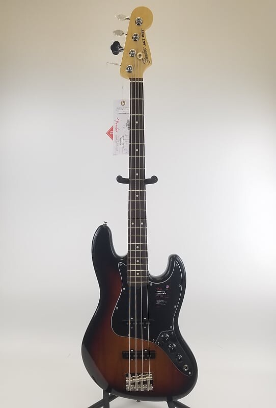 

Басс гитара Fender American Performer Jazz Bass with Rosewood Fretboard 2018 - Present - 3-Tone Sunburst