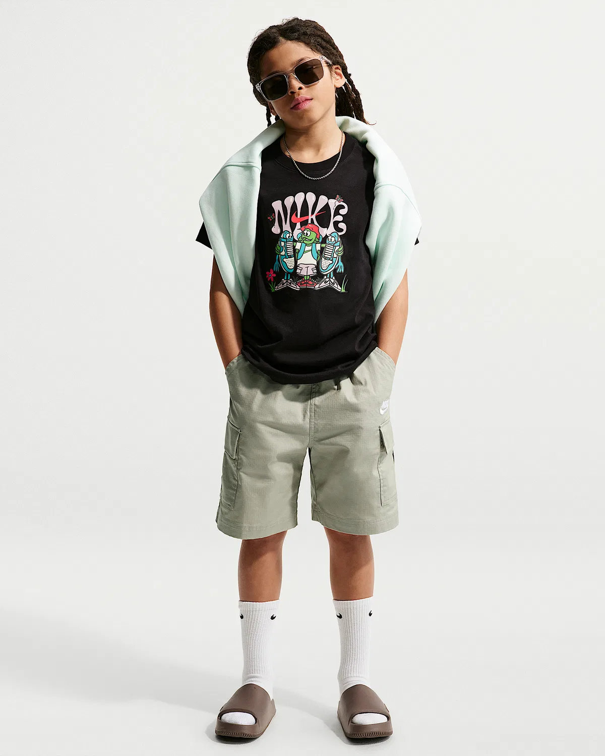 Детские шорты карго Nike Sportswear Club, Spruce Fog/White