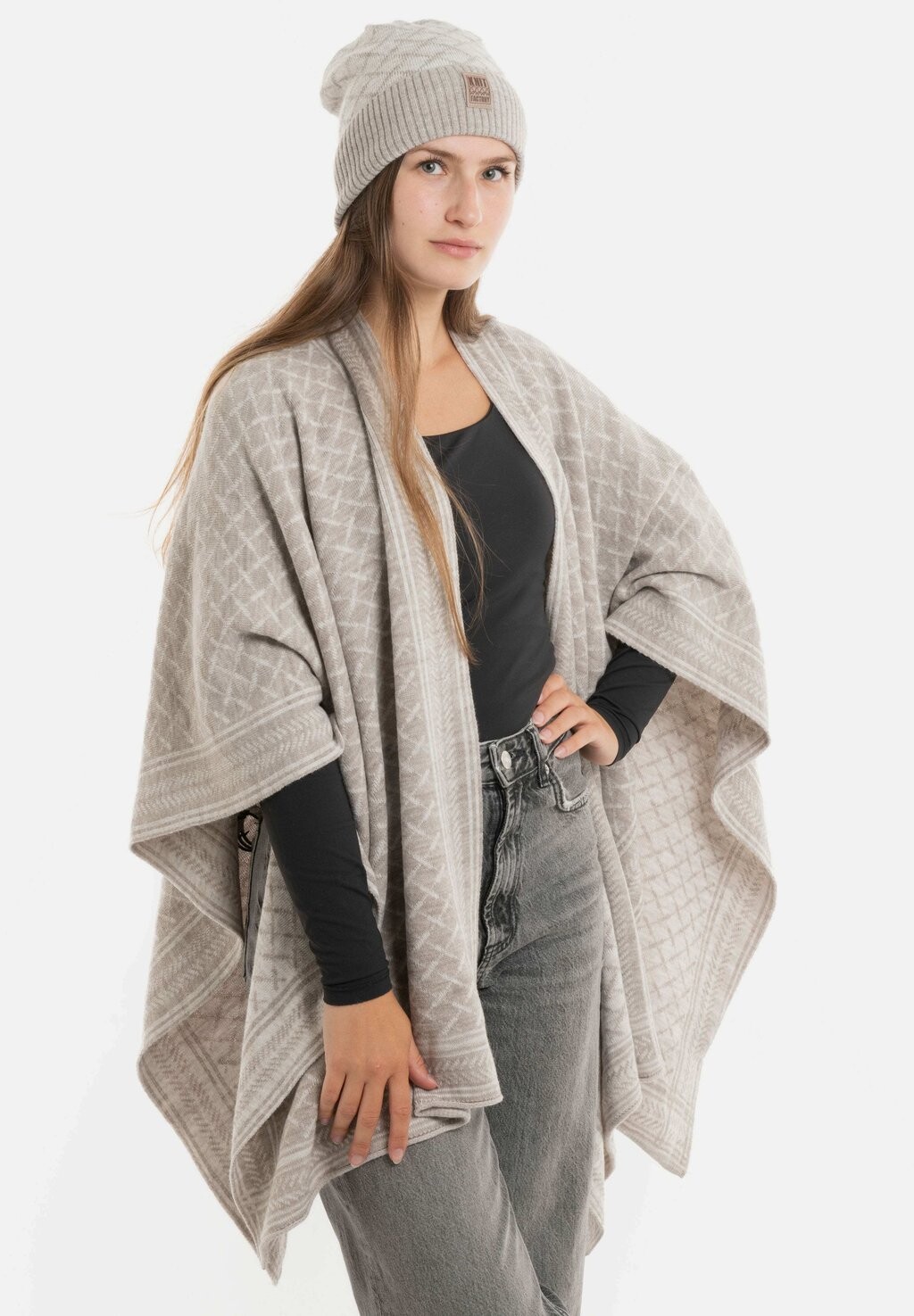 

Пончо DUSK Knit Factory, цвет Mottled Beige