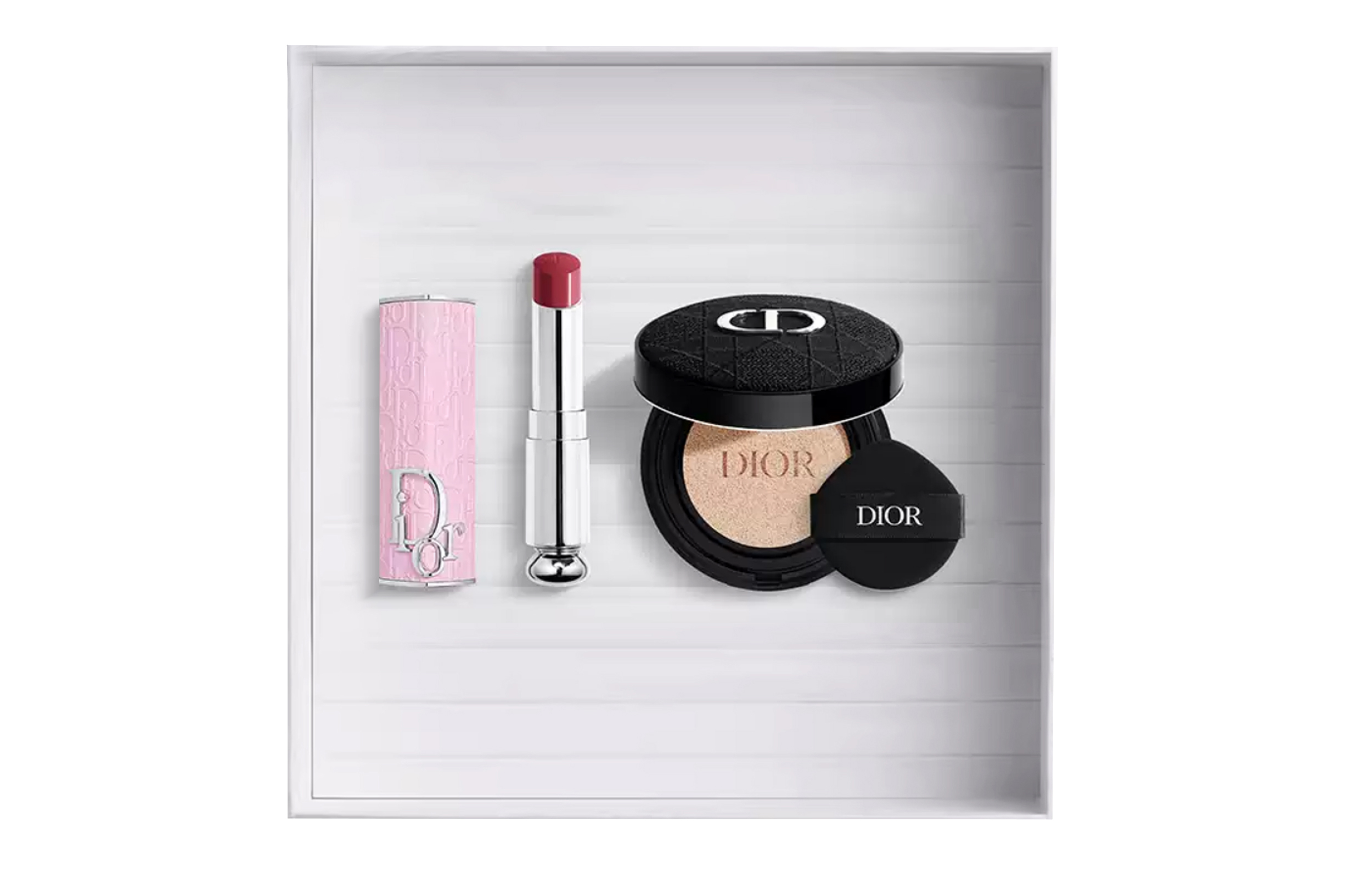 

Набор косметики для женщин DIOR, розовый Pink Print Lipstick #667 DIORMANIA+Embroidery Wicker Pattern Air Cushion #0N Glow