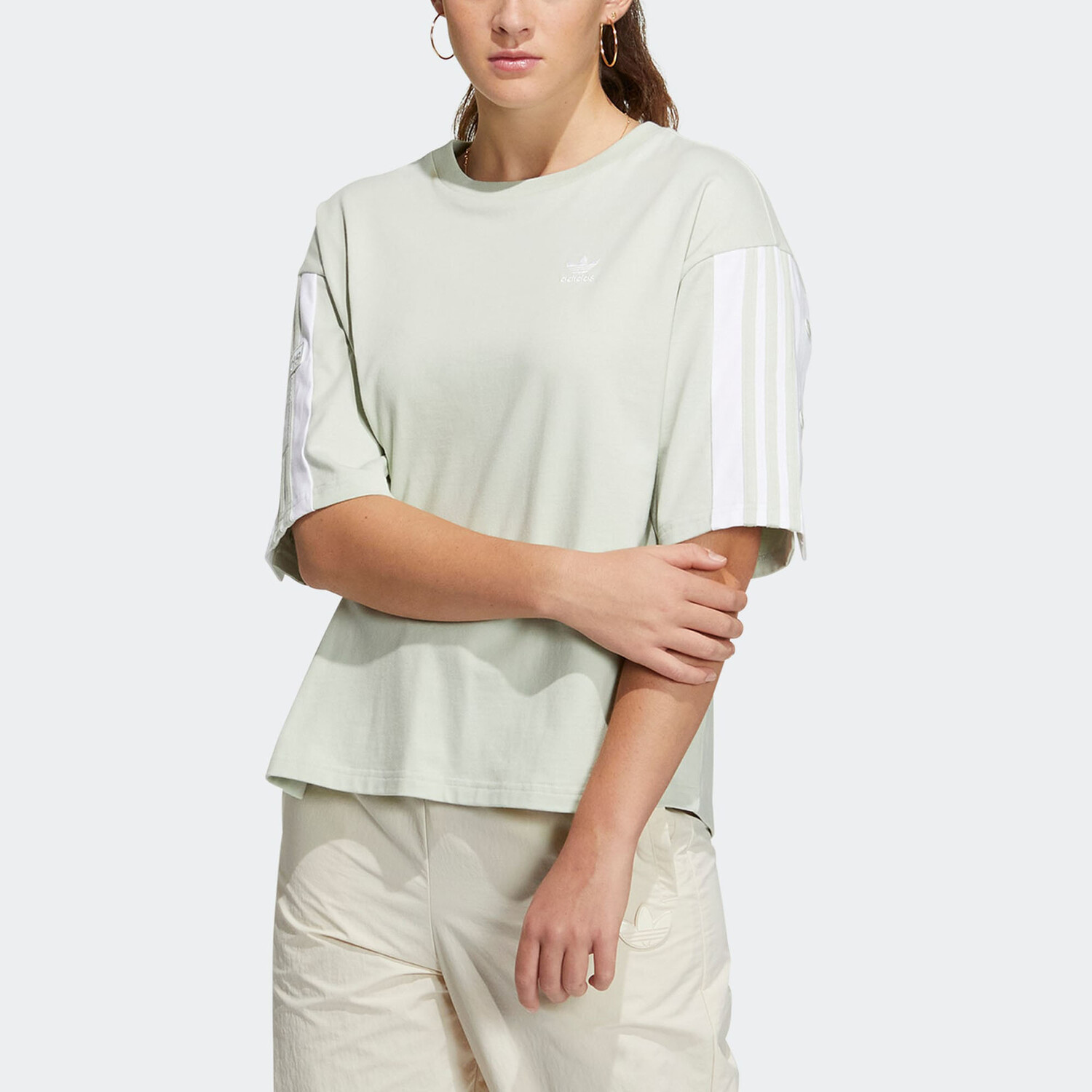 Футболка Adidas Always Originals женская льняная зеленая Adidas Originals — фото 3