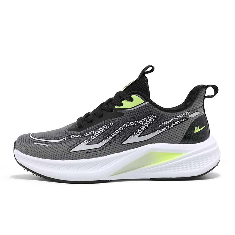 

Кроссовки мужские низкие Advanced Running Shoes из спортивной коллекции WARRIOR, черный серый зеленый
