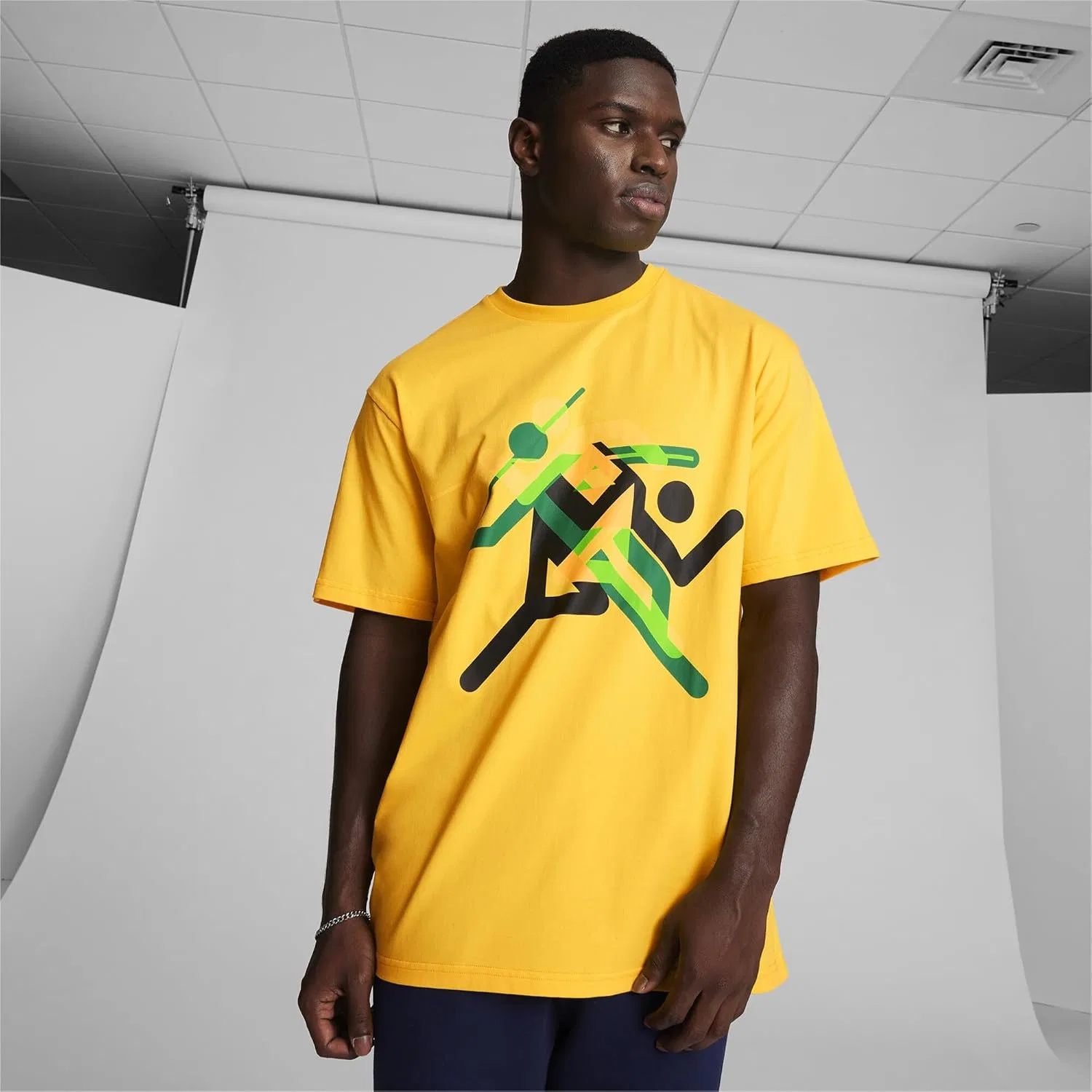 Мужская толстовка PUMA с графическим принтом "Олимпийская деревня", повседневная верхняя одежда - черная — фото 3