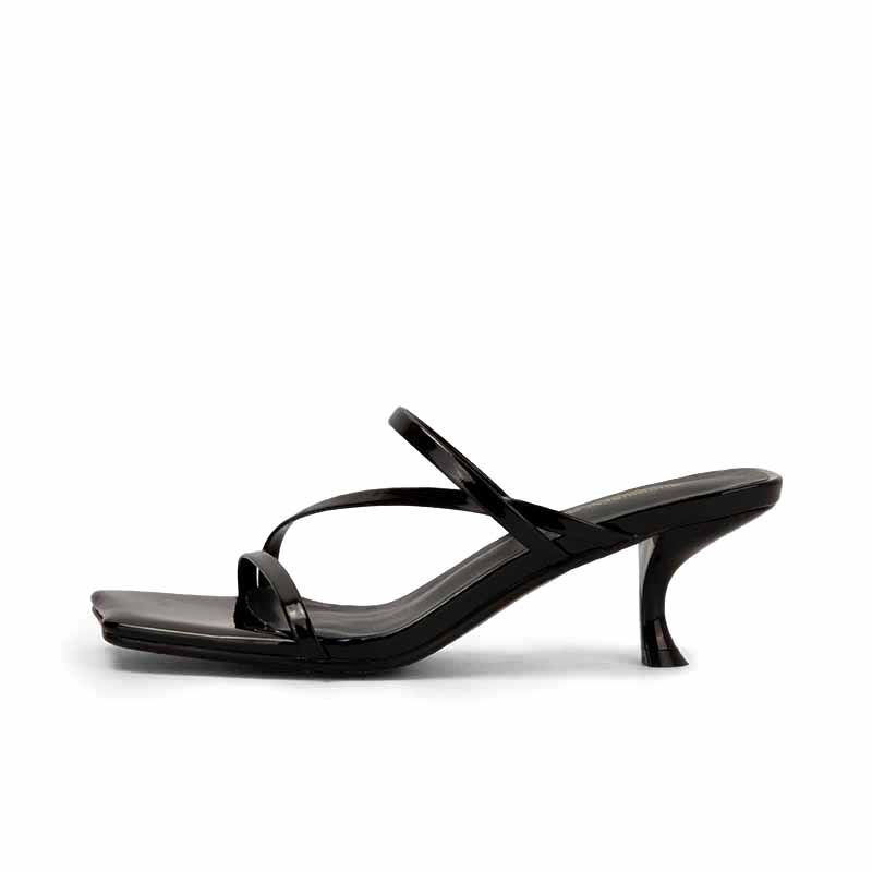 SHOEMAKER QUEEN Женские шлепанцы с устойчивой к истиранию подошвой TPR белые, цвет White — фото 3