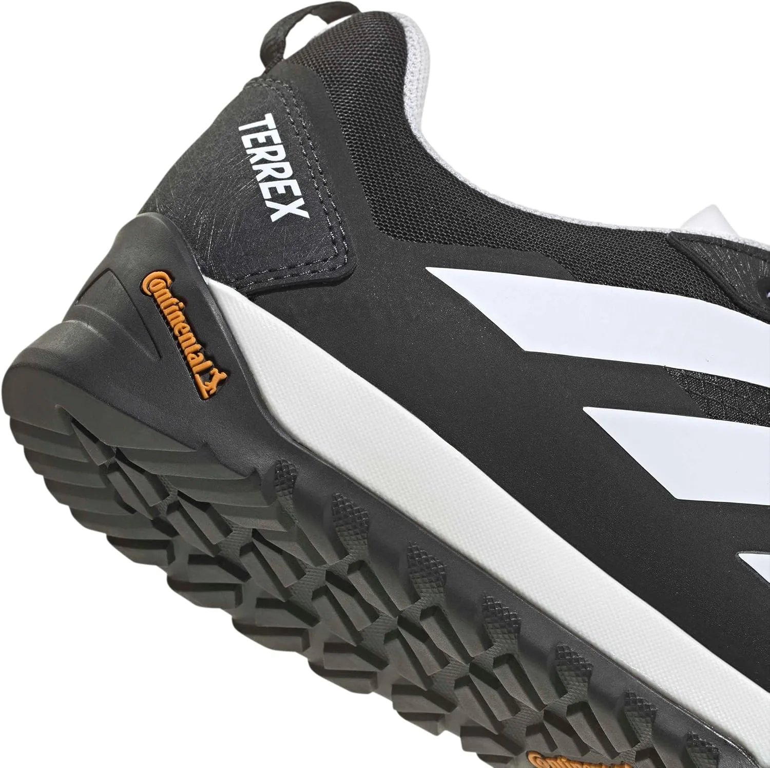 Мужские кроссовки Adidas Terrex Skychaser Solo, белый/черный — фото 4