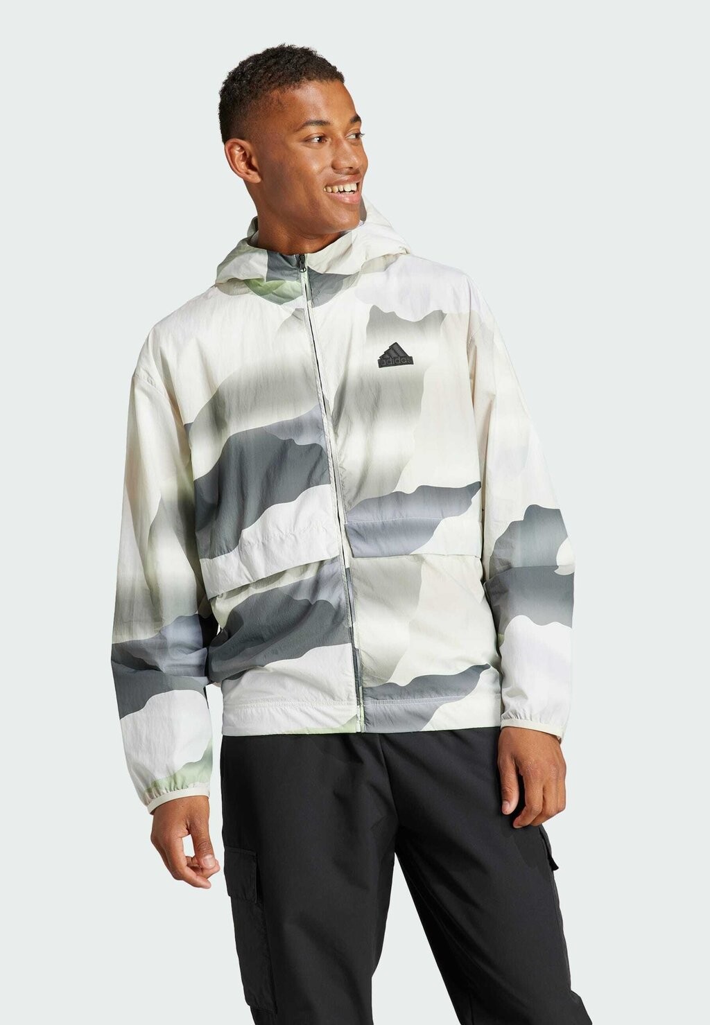 

Куртка Softshell CITY ESCAPE FULL ZIP adidas Sportswear, цвет multicolor legend ivy